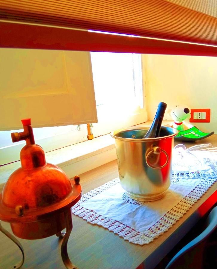 Bed and breakfast Non Ci Resta Che Napoli Extérieur photo