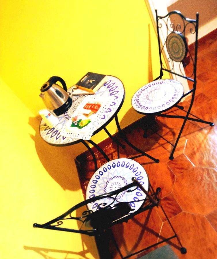 Bed and breakfast Non Ci Resta Che Napoli Extérieur photo