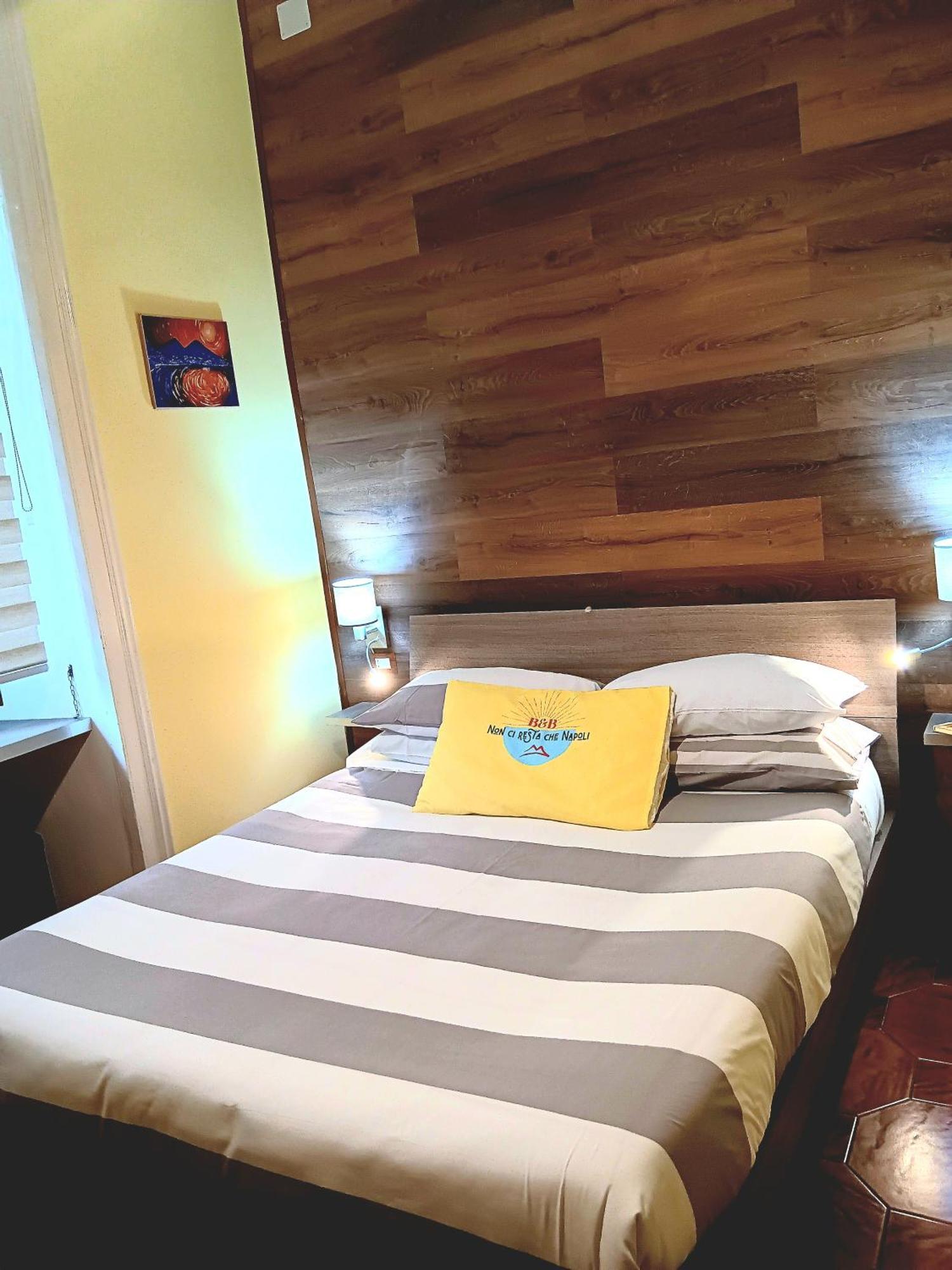 Bed and breakfast Non Ci Resta Che Napoli Extérieur photo