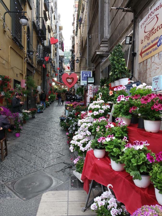 Bed and breakfast Non Ci Resta Che Napoli Extérieur photo